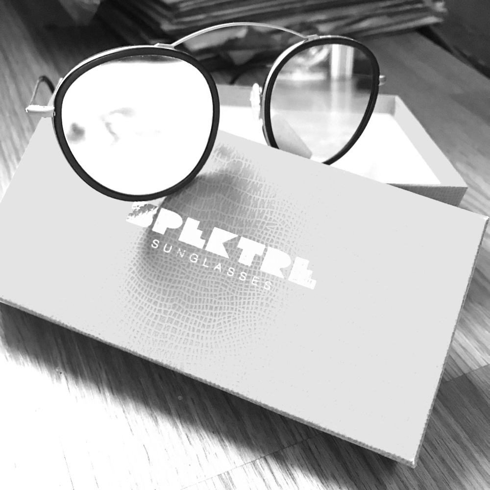 Spektre Morgan Black Silver Mirror Sunglasses